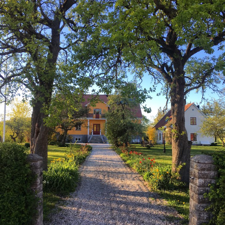 Bo på Gotland – Välkommen till Nilob AB